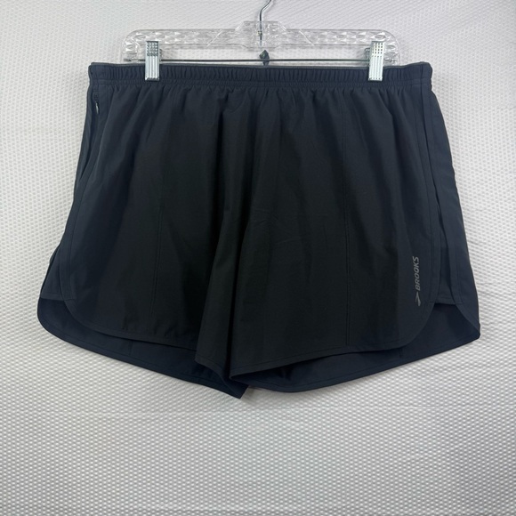 Brooks Black Athletic Running Shorts Size Large - Picture 1 of 7